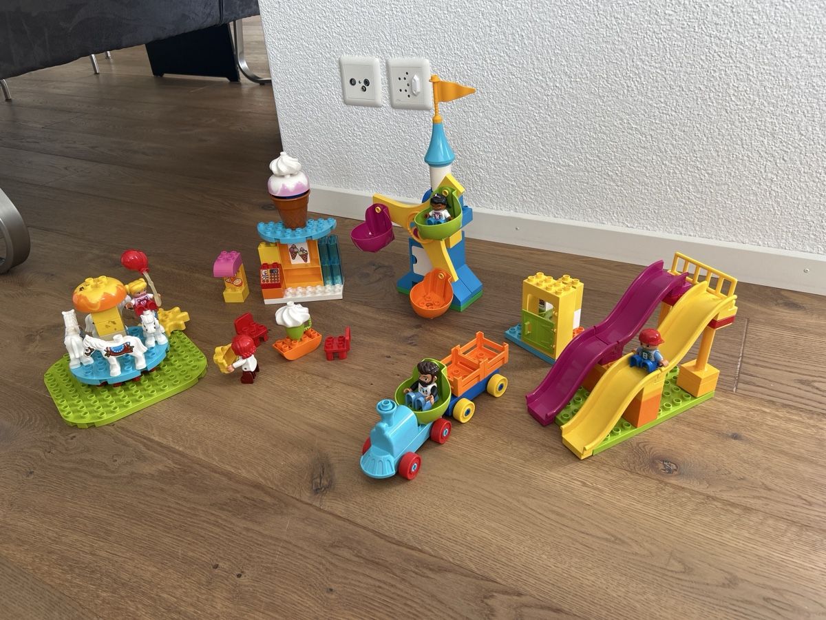 Lego Giocattoli: Duplo Lunapark Lego – Usato da Fischbach- Göslikon venduto da Rommel