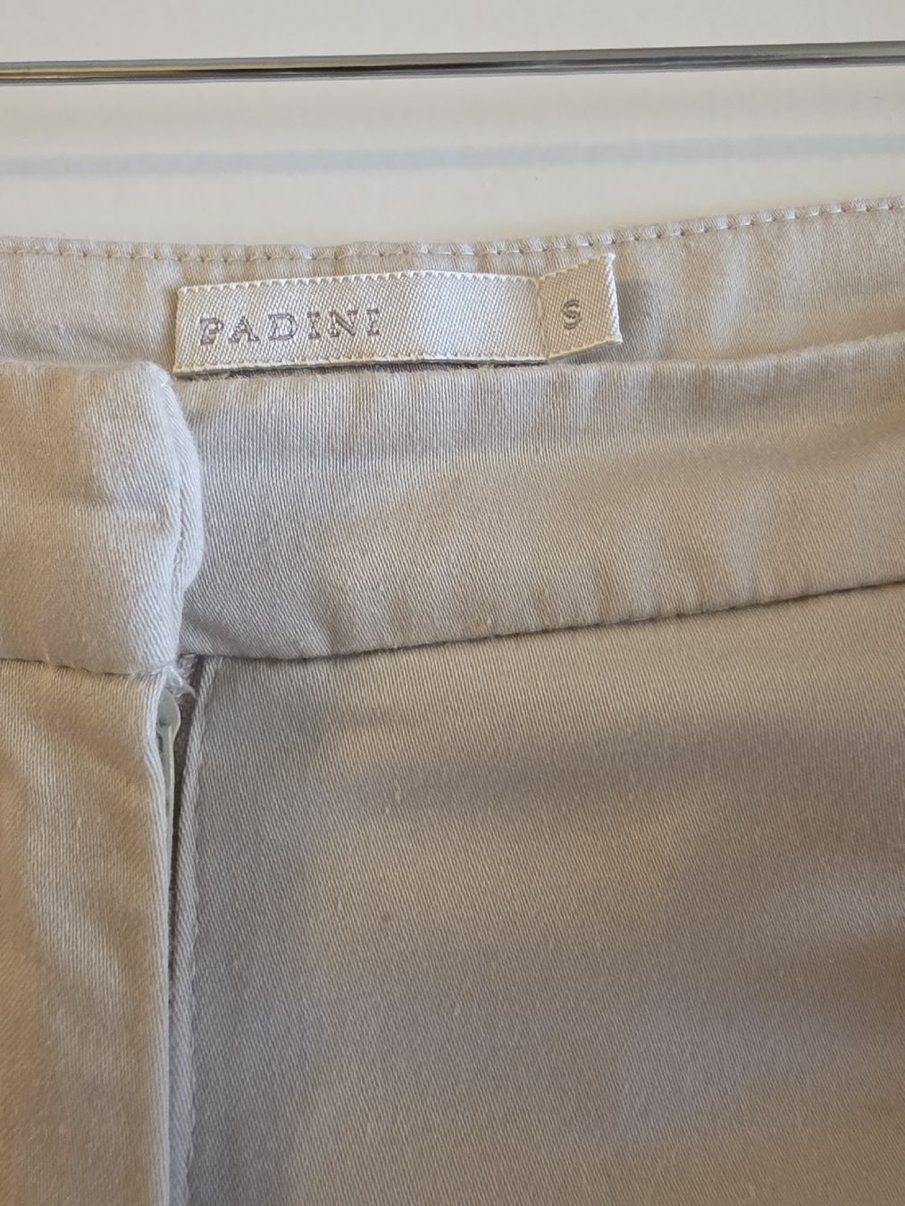 Pantalons: Beige Working Pants (Size S) – D'occasion à Zürich par lit_n7pb 1