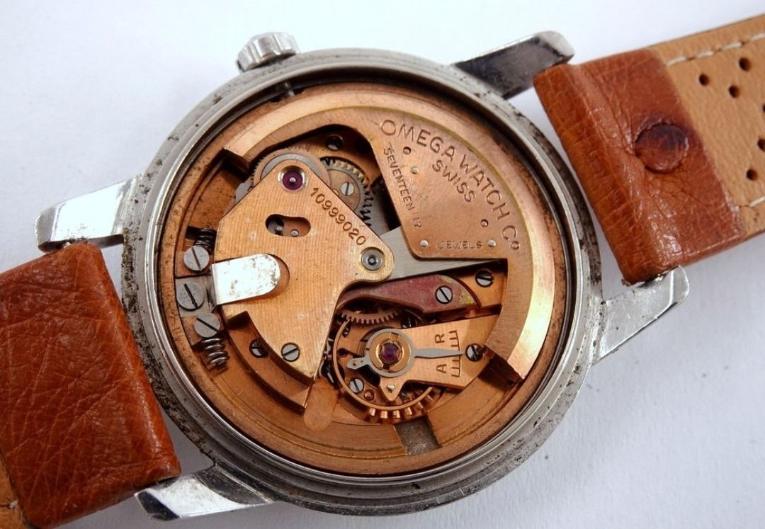 Omega Montres: Montre Omega Bumper 1944  – D'occasion à Carouge GE par aditzoff 6