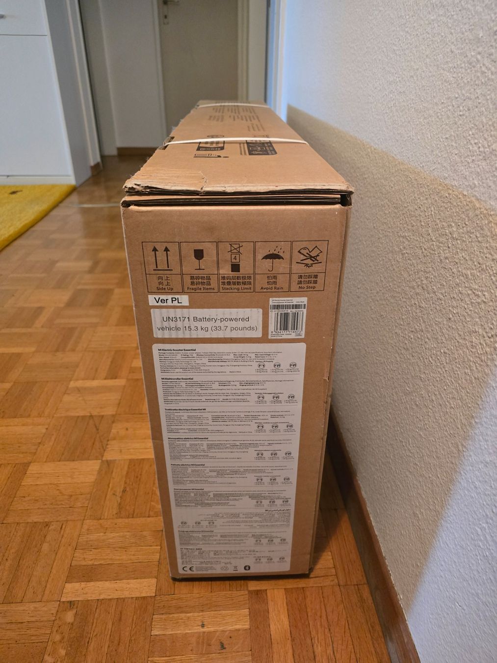 Scooter: Xiaomi Mi Essential E-Scooter – Nuovo e nell'imballaggio originale da Zürich venduto da Cero7 3