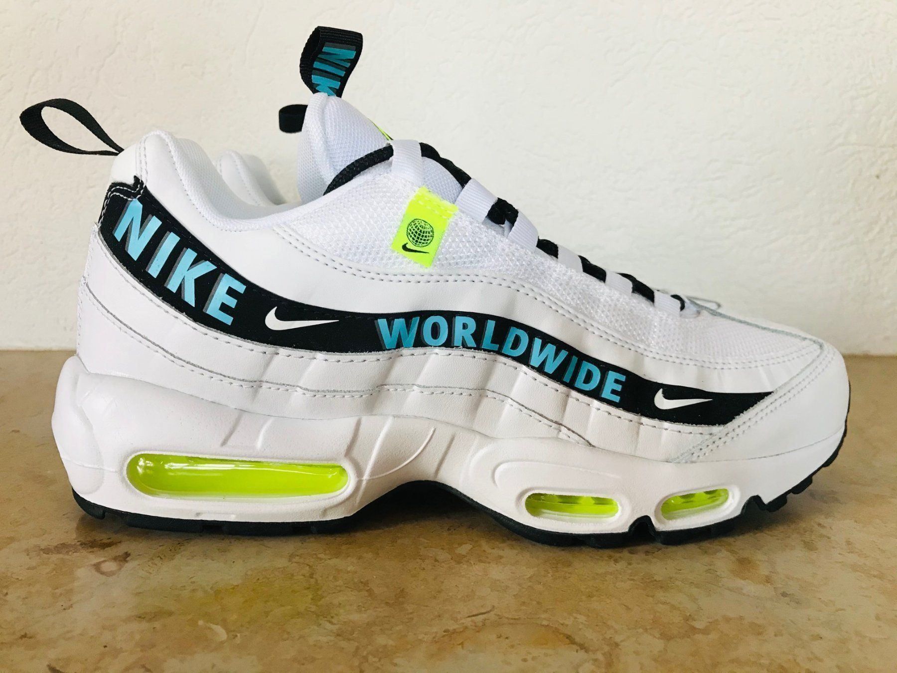 Nike Herrenschuhe: NIKE Air Max 95 SE Größe EUR 42 – Neu und originalverpackt aus Soyhières von Spartan117 3