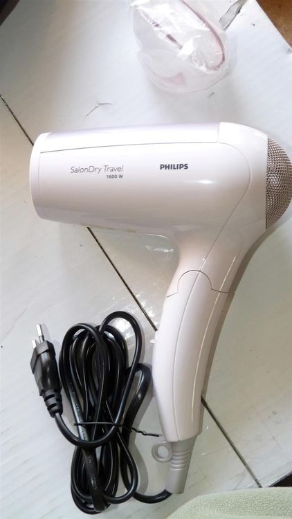 Salondry travel best sale 1600w philips