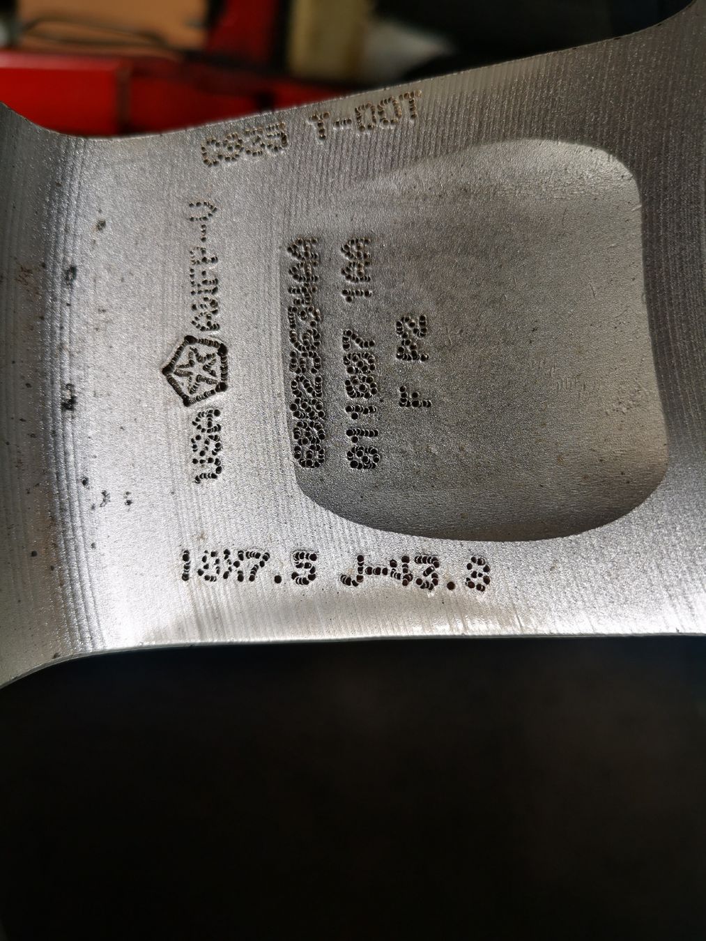 Jeep Pneumatici & Ruote complete: Jeep Komplett Räder – Usato da Dübendorf venduto da Po928 5
