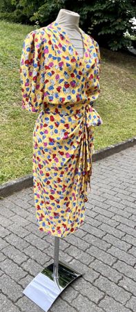 Robe portefeuille taille 40 comme neuve