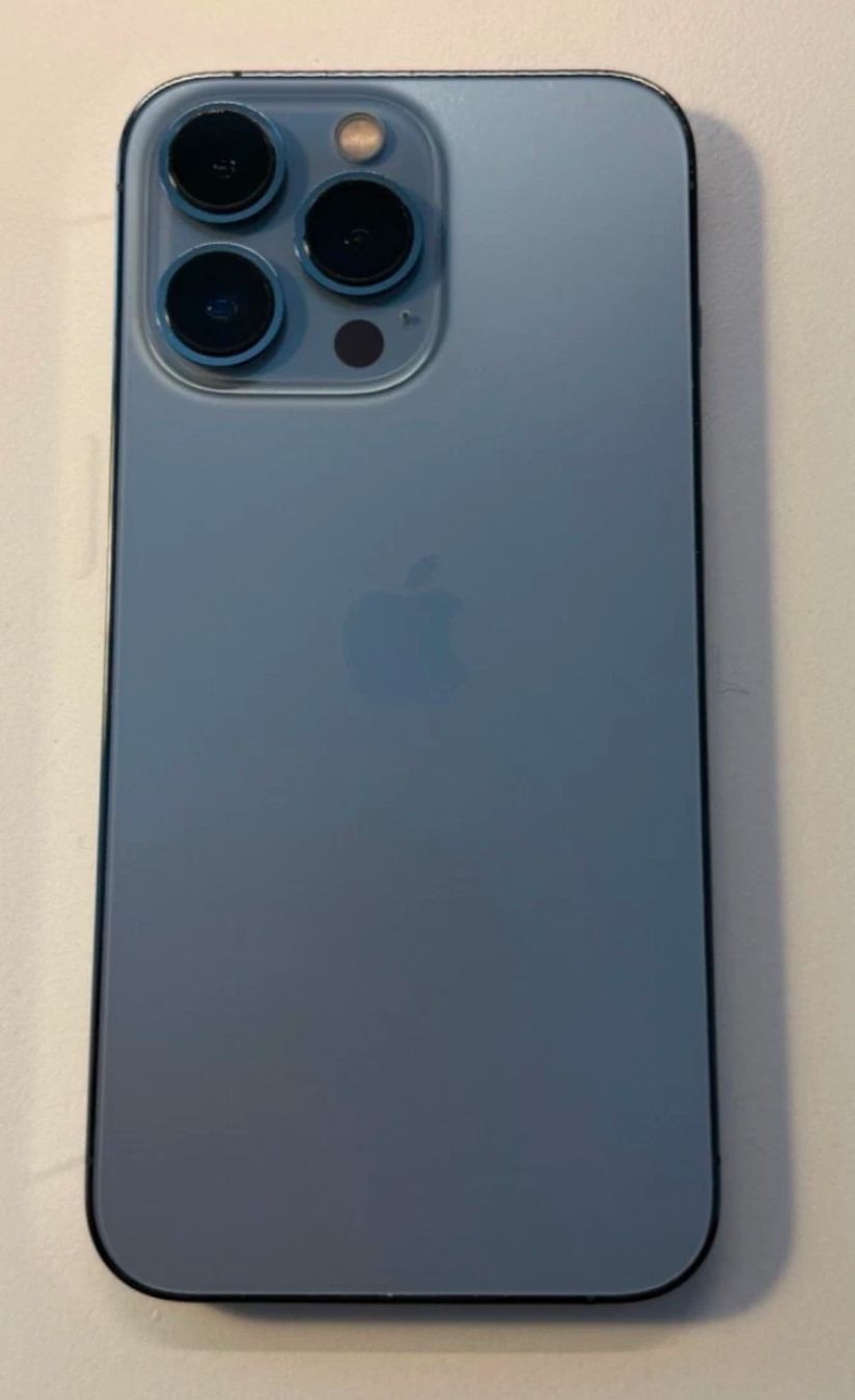 Apple Telefoni cellulari / Smartphones: iPhone 13 Pro (256GB) Akku 95% – Usato da Luzern venduto da Waince786 3