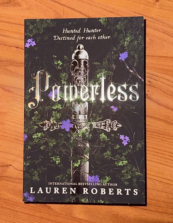 Libri: Powerless auf Englisch  – Usato da Effretikon venduto da sam_6s56