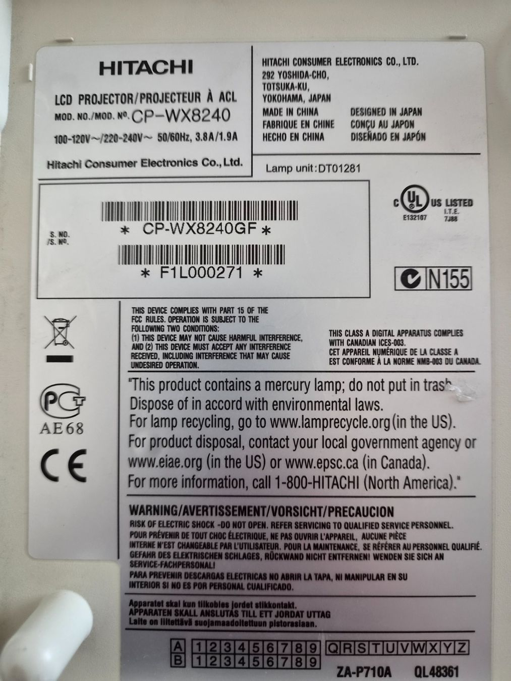 Hitachi Proiettori: Hitachi CP-WX8240 LCD-Projector / Beamer – Usato da Weiach venduto da ZHmakitiAG 4
