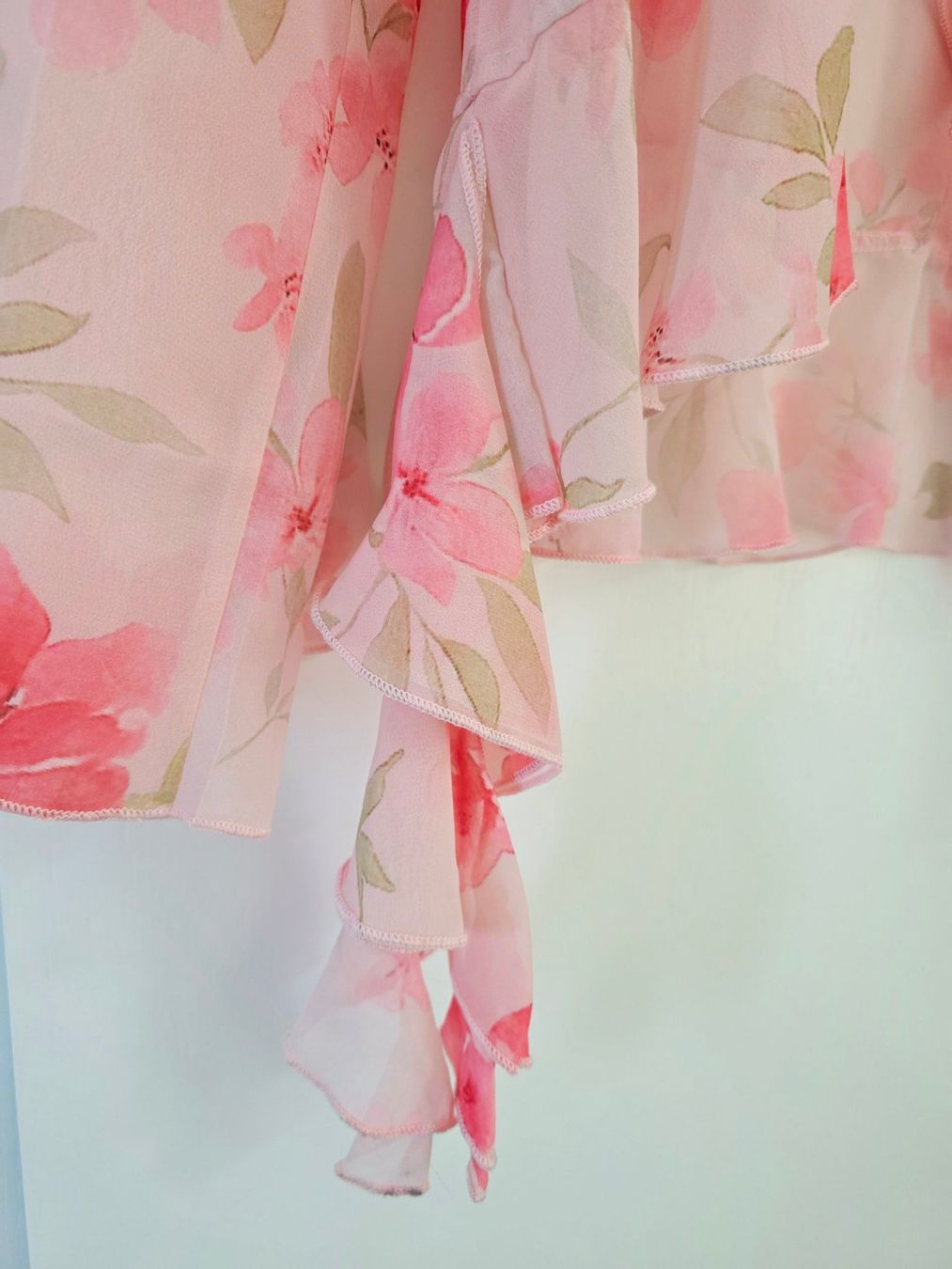 Camicette: Bluse mit Volants, Blumenmuster, rosa, XXL – Nuovo e nell'imballaggio originale da Rorschacherberg venduto da Miss_Sunshine66 1