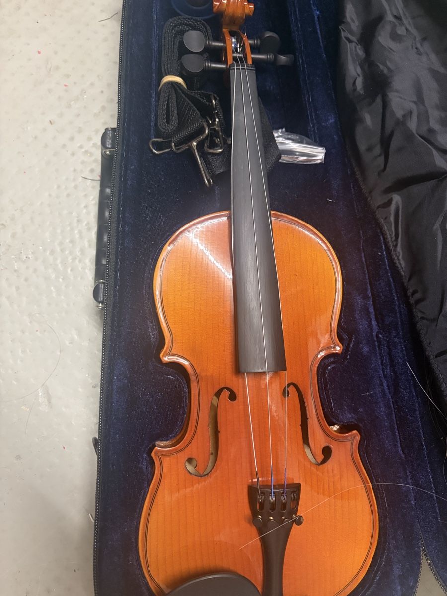 Strumenti musicali: Kids violin – Usato da Basel venduto da cei_5scv 1