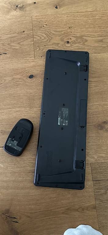 Tastaturen: HP Maus / Tastatur – Gebraucht aus Interlaken von raphael26 1