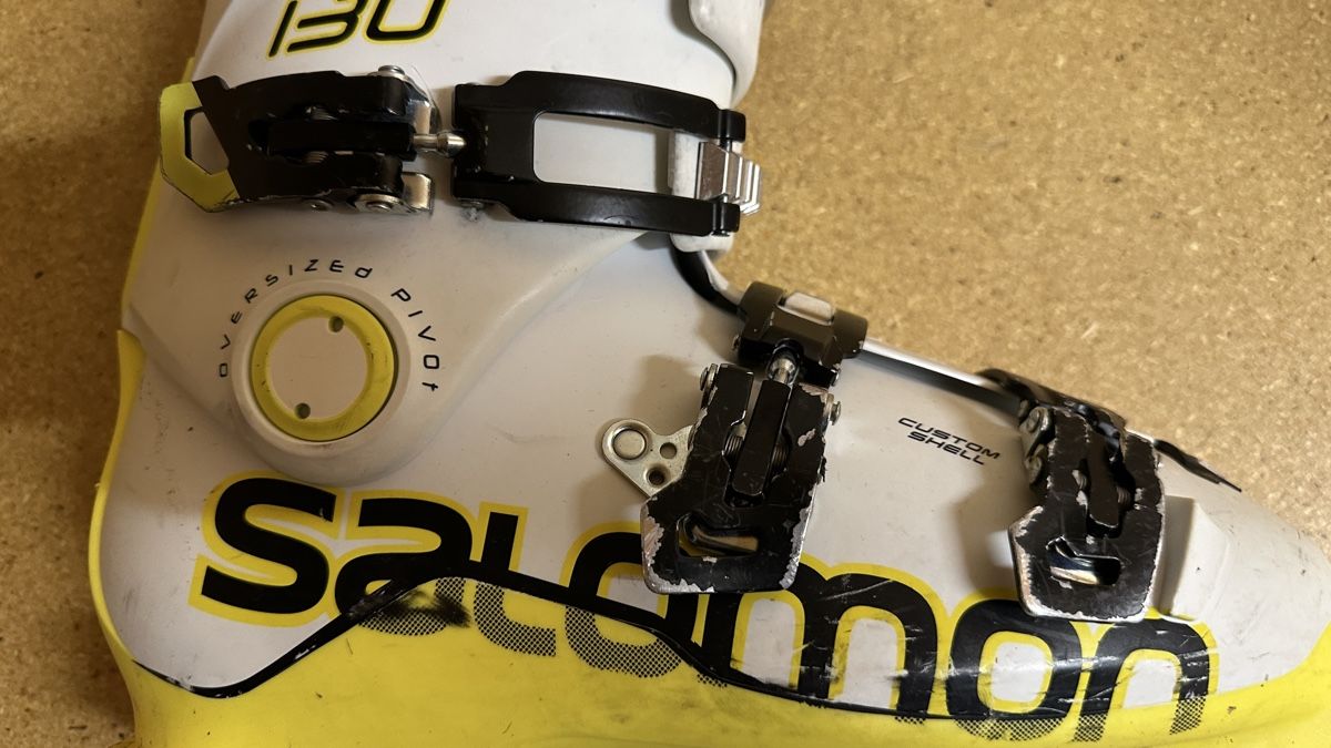 Salomon Scarpe da uomo: Skischuh Salomon 28.5 – Usato da Langenthal venduto da Horloger1 3