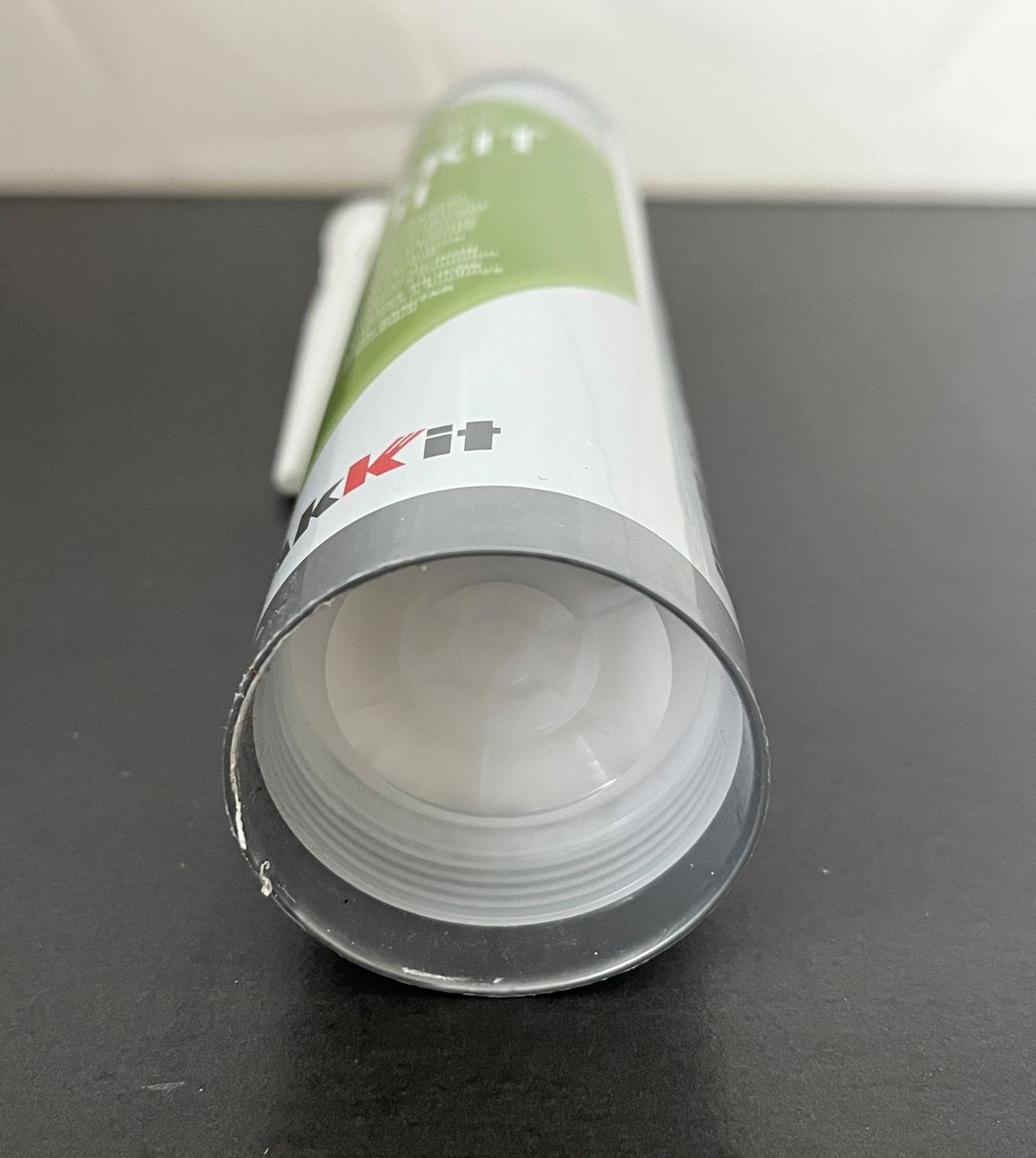 Sanitari: Bricolage - Sanitaire - silicone AKKIT 601 blanc – Nuovo e nell'imballaggio originale da Chavornay venduto da HDesH 1