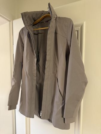 Unique Lululemon Grey Rain Jacket from Singapore