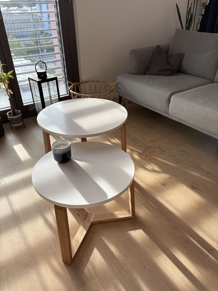 Set di tavolo e panche: Beistelltisch Set rund weiss/Eiche – Usato da Winterthur venduto da chb_x799 2