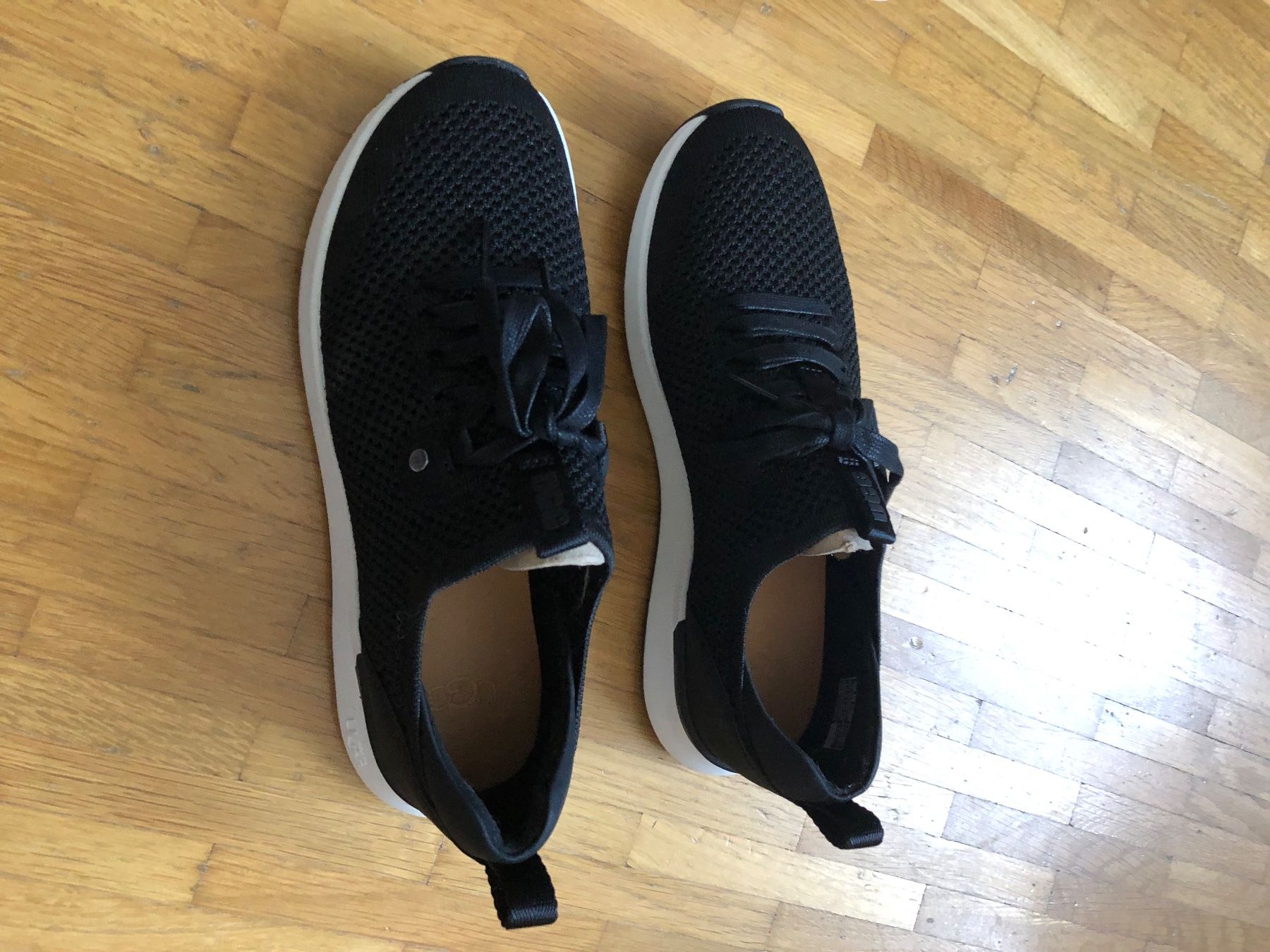 Ugg Scarpe da donna: Baskets UGG taille 39 neuf – Usato da Martigny venduto da mim_lk7x 2