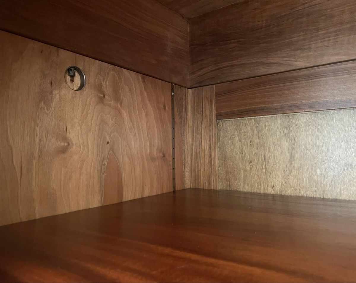 Armadi: Armoire en bois massif – Usato da Courrendlin venduto da RB_RMP 3