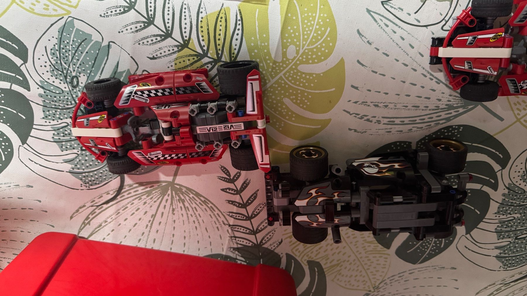 Lego Baukästen: Lego Technic Set 9394 Jet Plane und 3 Autos – Gebraucht aus Walzenhausen von -Ballu- 6