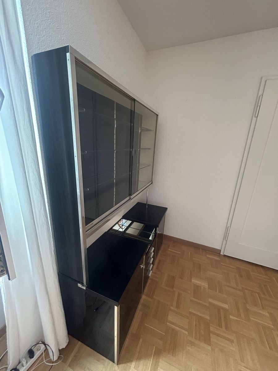 Vitrinen: Vitrinenschrank  – Gebraucht aus Thalwil von gil_n89h 1