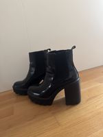Zara Stiefeletten Damen schwarz Grösse 39 Plateauabsatz