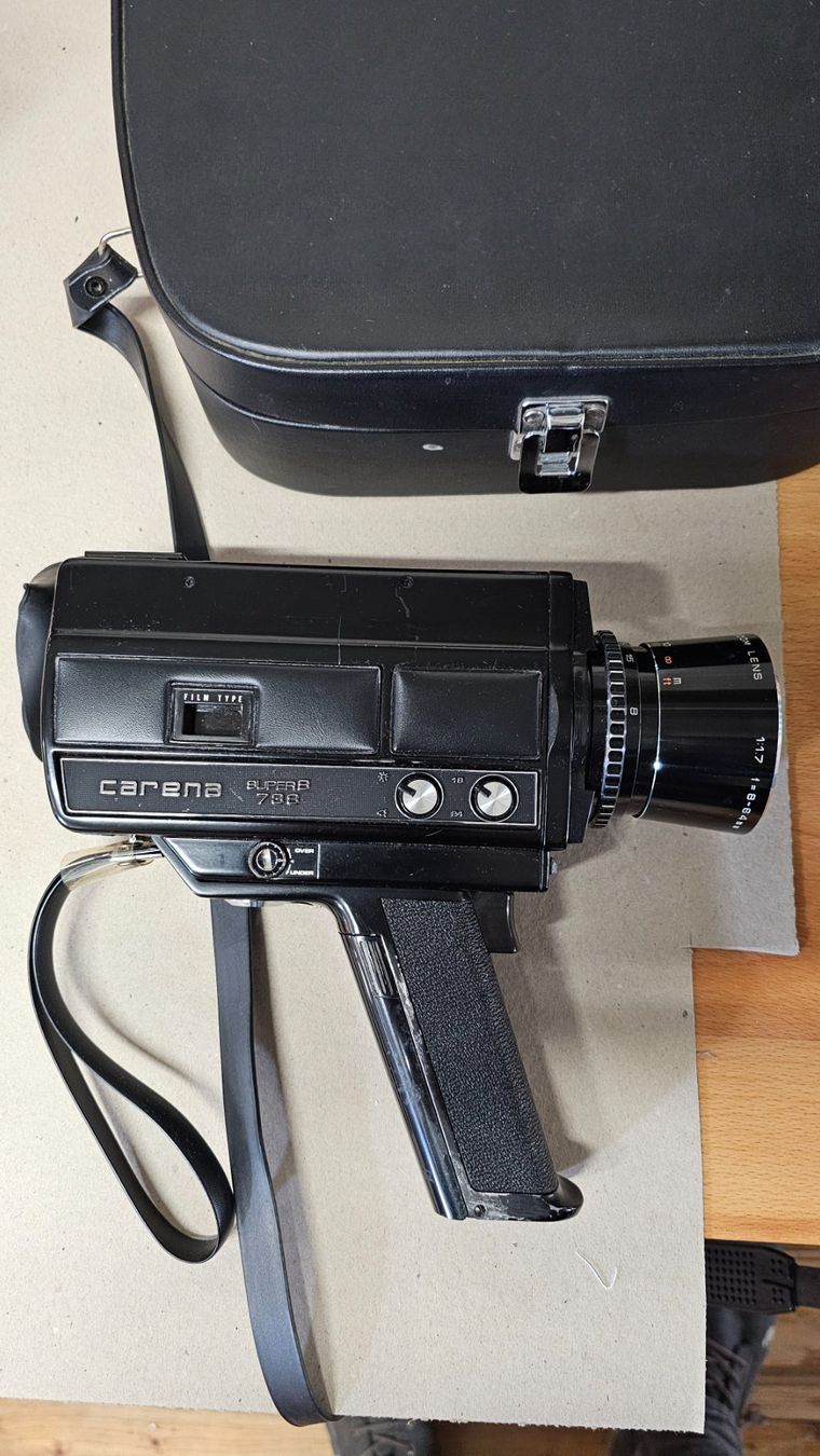 Carena Videocamere: Film Kamera Super 8 – Usato da Reinach BL venduto da factory-shops 1