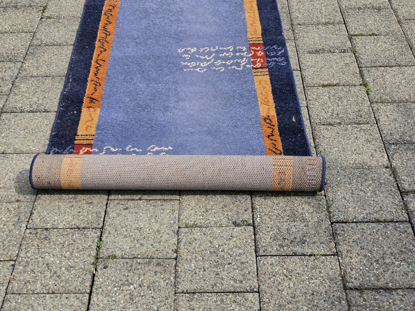 Teppiche: Läufer Teppich blau  neuwertig – Gebraucht aus Mettlen von elios0888 9