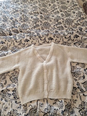 Zwei Strickjacken Damen beige weiss guter Zustand 