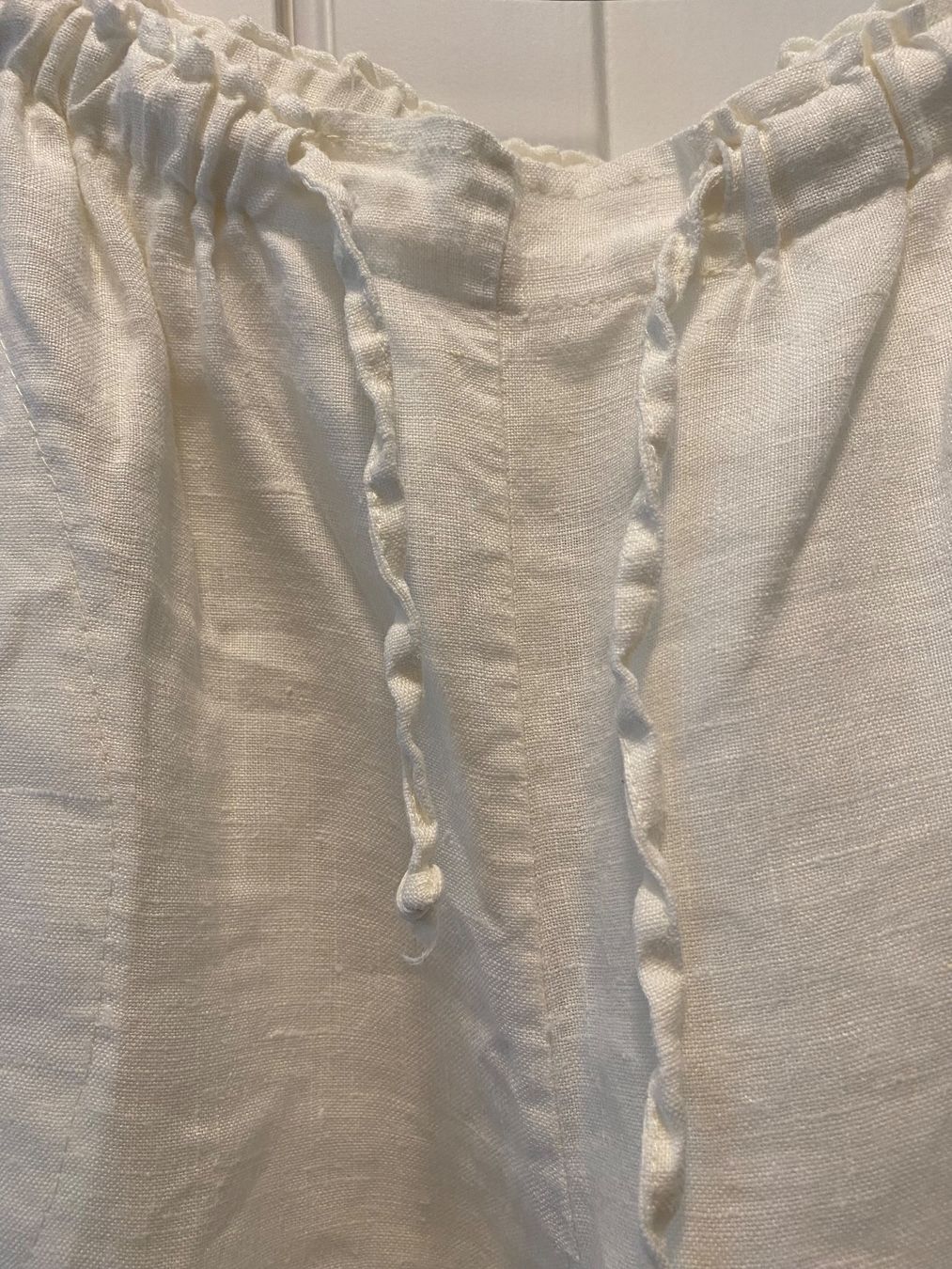 Pantaloni: Weisse Leinenhose Gr. S – Usato da Besazio venduto da lionheart63 2