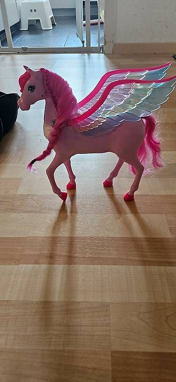 Giocattoli: Barbie - Magisches Einhorn mit Lichtern, bespielt – Usato da Buchs AG venduto da Naila.Keinath 3