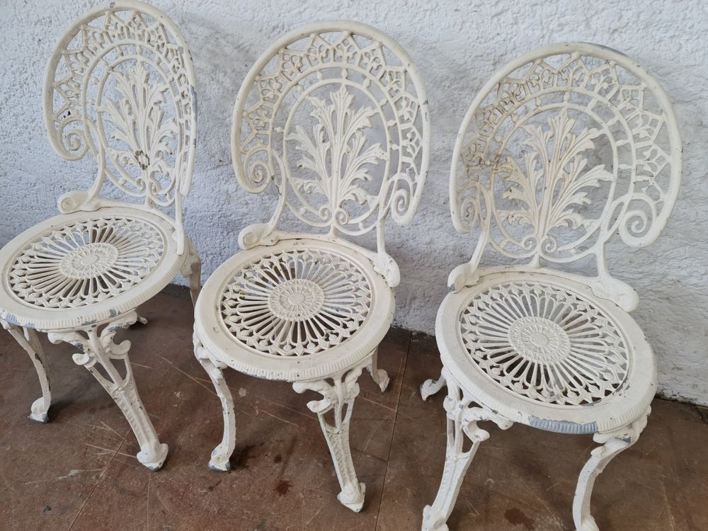 Gusseisen Gartentisch + 3 Stühle Gartenstühle Kaufen auf Ricardo