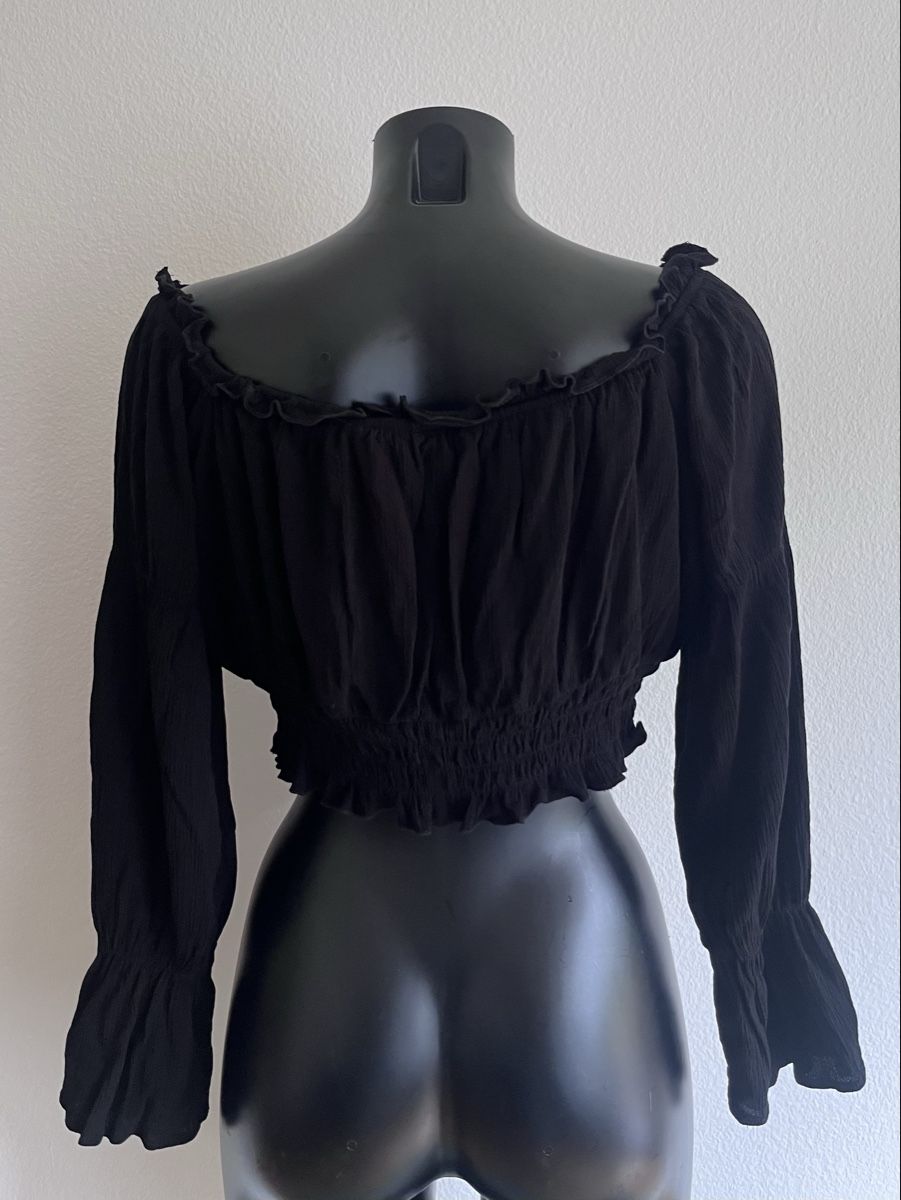 Camicette: Damen Crop Top Schwarz Gr S – Usato da Baden venduto da Didi_sunshine 1