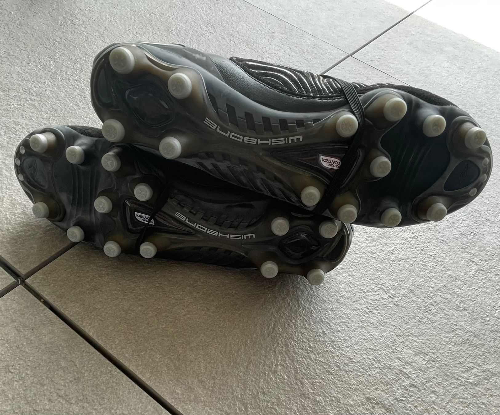 Scarpe da uomo: Umbro X-Boot lll (Neu) Gr. 42,5 – Nuovo e nell'imballaggio originale da Aadorf venduto da Assyrian-Bazar 3
