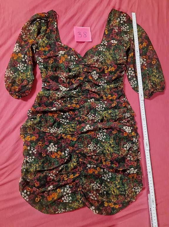 Robes: Sommerkleid, Kleid, Abendkleider  – D'occasion à Rupperswil par A.Behringer 1