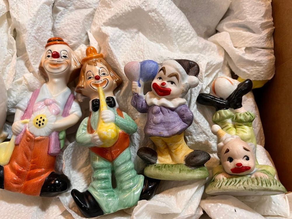 13 Porzellanfiguren handbemalt 8