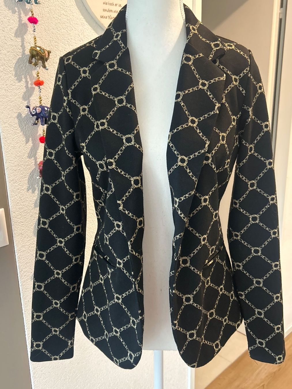 Giacche: Blazer schwarz mit Muster  von ICHI Gr. S – Nuovo (secondo la descrizione) da Brunnen venduto da Nala2929
