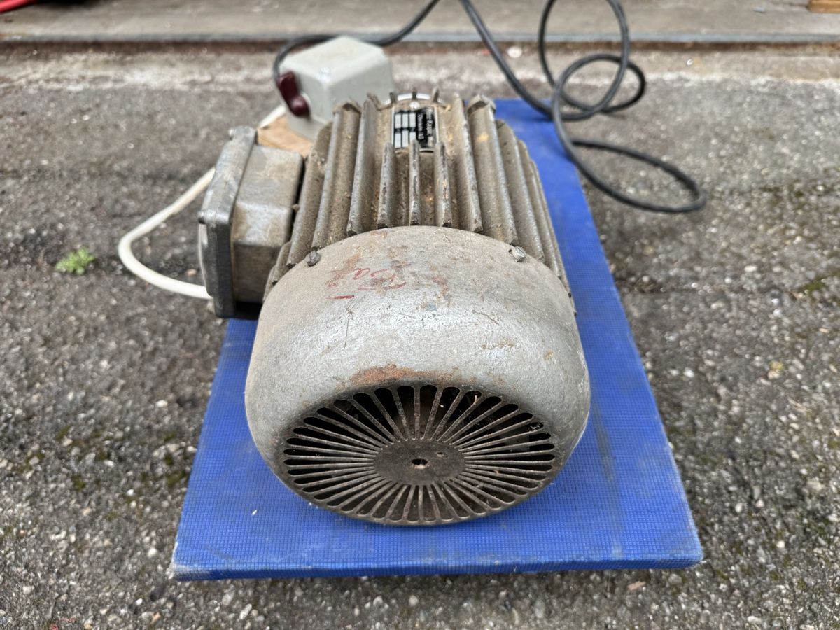 Motori: Elektromotor mit schalter – Usato da Gränichen venduto da onkel_xxl 6