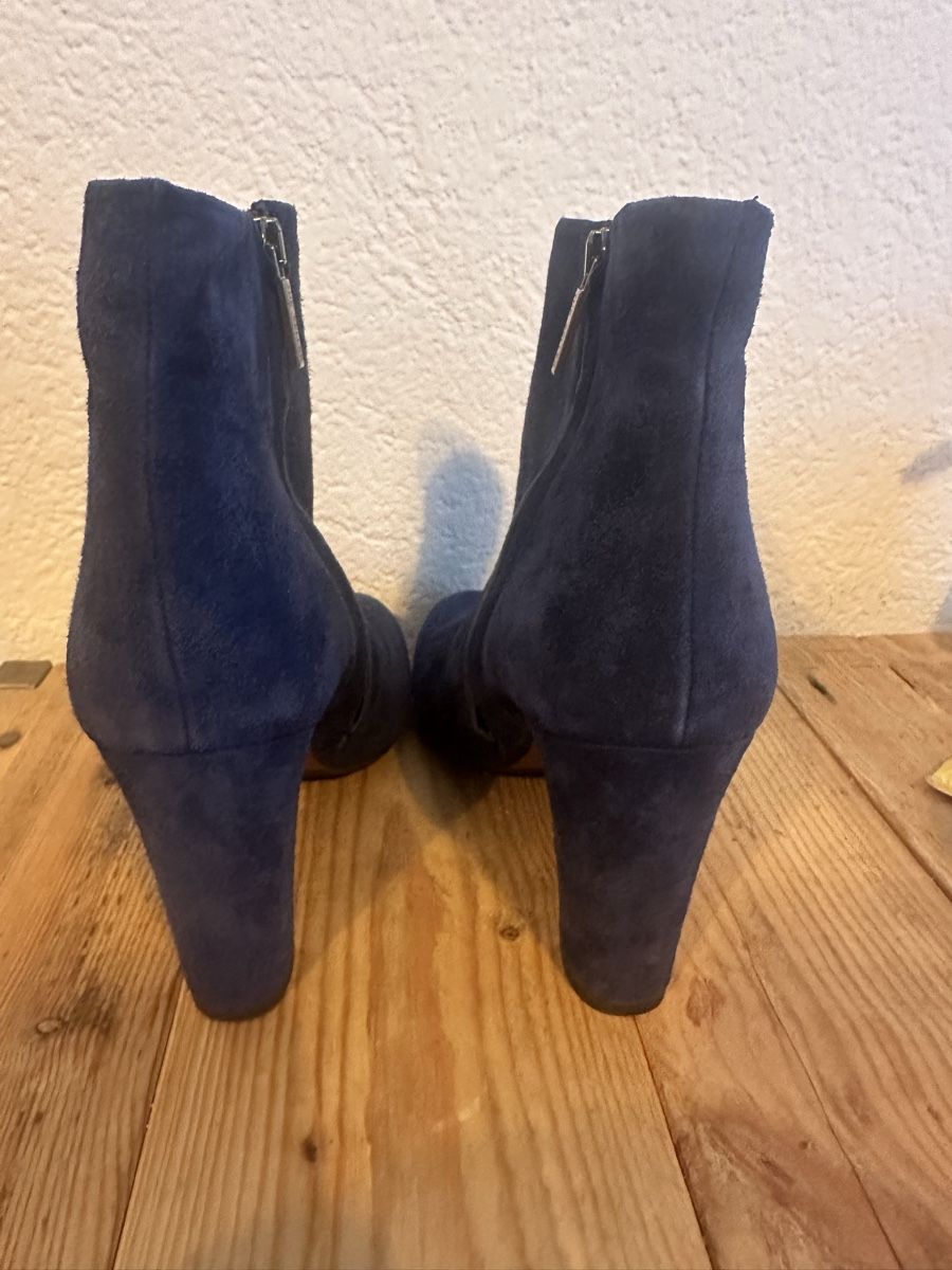 Scarpe da donna: Boots - The Seller – Nuovo (secondo la descrizione) da Zürich venduto da Neya20 2