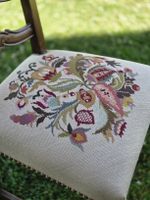 Chaise avec motif floral