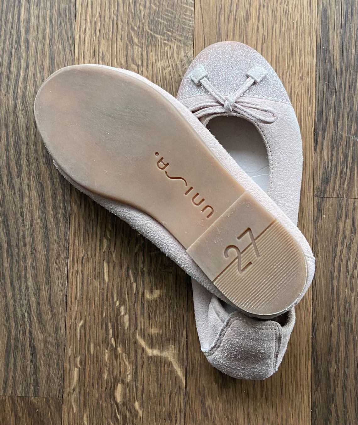 Unisa Schuhe für Mädchen: Mädchen Ballerinaschuh, Unisa, Gr. 27 – Gebraucht aus Au ZH von cafisafr 1