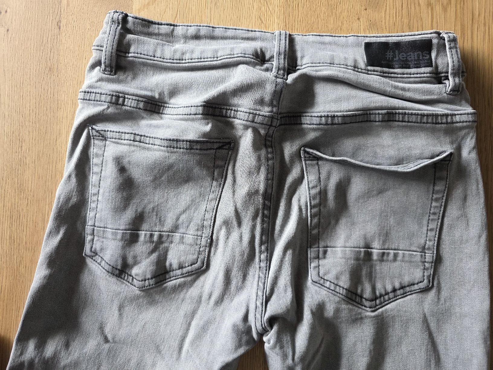 Hosen: Jeans Grösse 152 – Gebraucht aus Altstätten SG von Carrybones 3