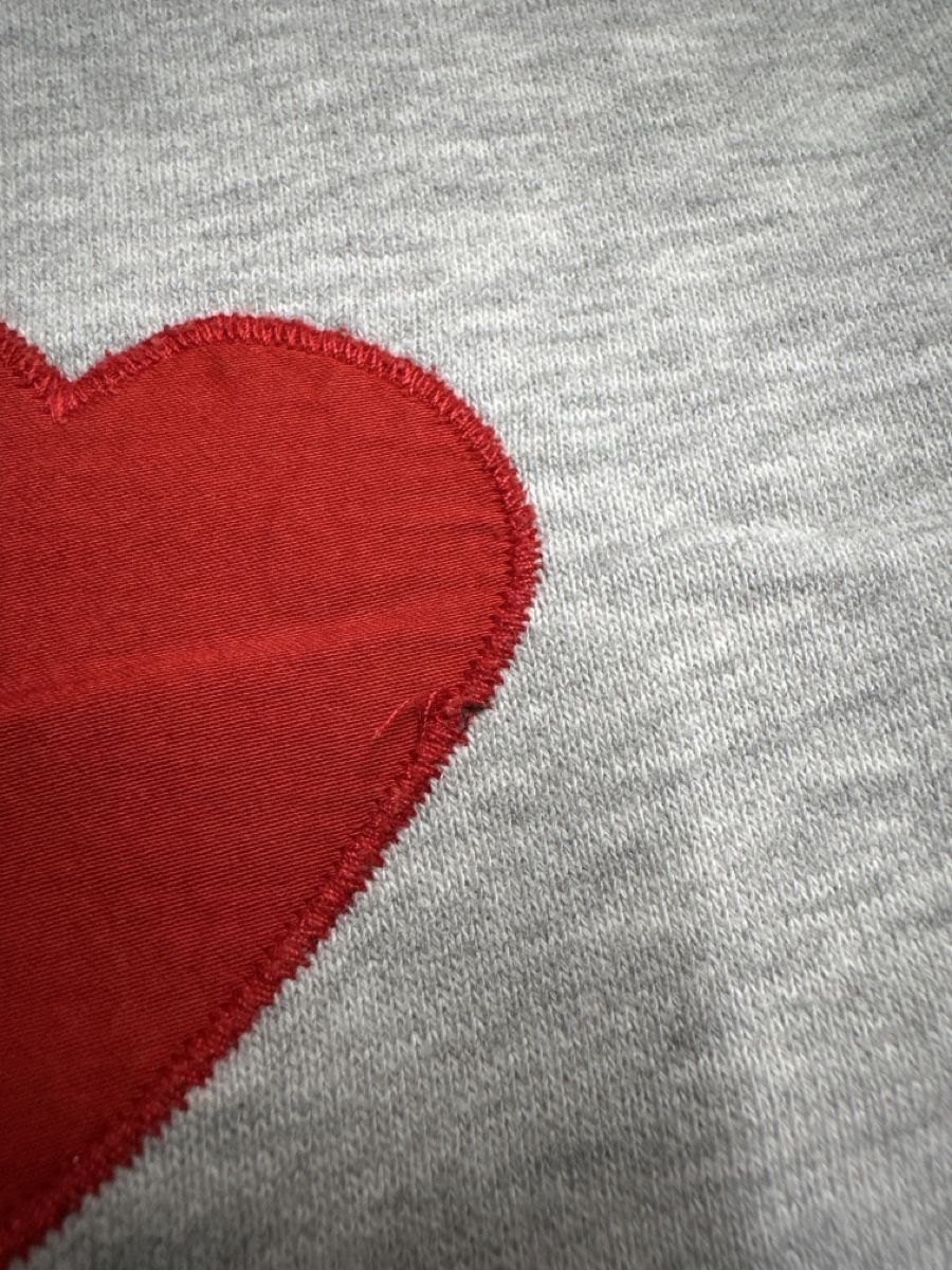 Maison Scotch Pullover & Sweatshirts: Scotch & Soda Pullover Herz-Muster grau Grösse L – Gebraucht aus Pfäffikon SZ von kar_98bt 2