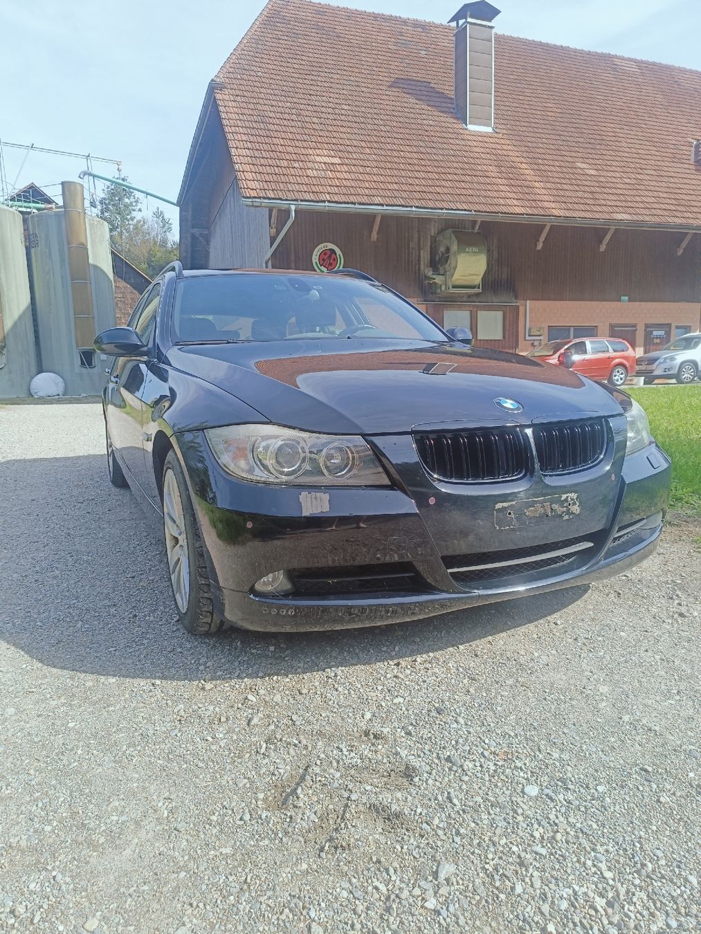 BMW Automobili: BMW 325xi Touring – Difettoso da Grünenmatt venduto da m.mosimann 1