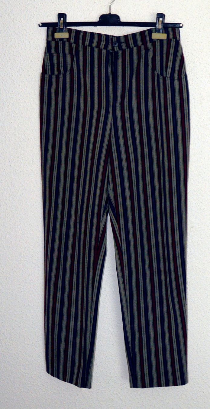 Pantaloni: Damenhose – Usato da Geroldswil venduto da K_42