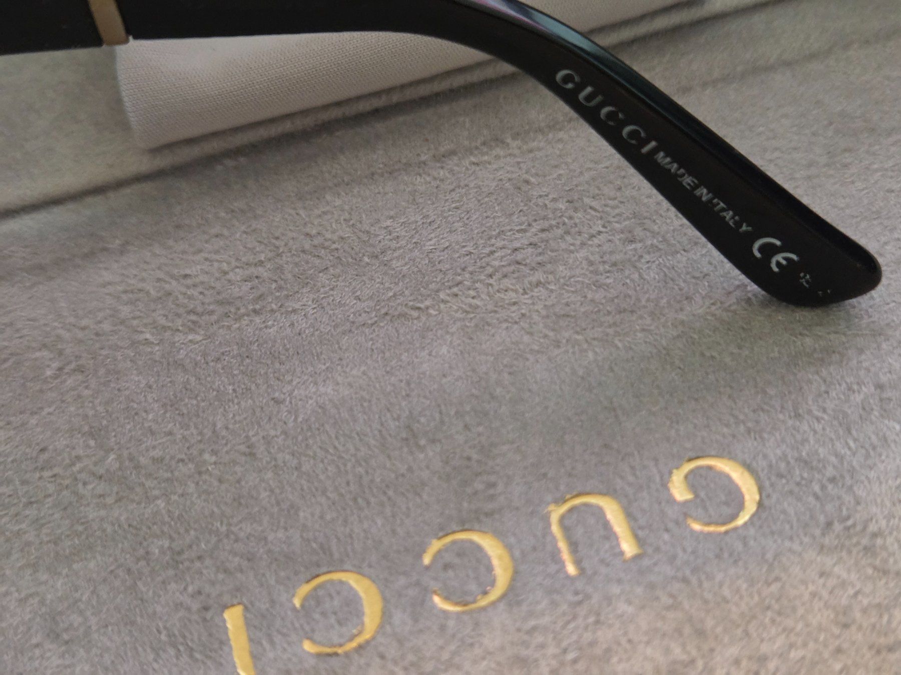 Gucci Occhiali & Lenti: GUCCI Sonnenbrille mit Originaletui – Usato da Emmen venduto da GrabandGo 5