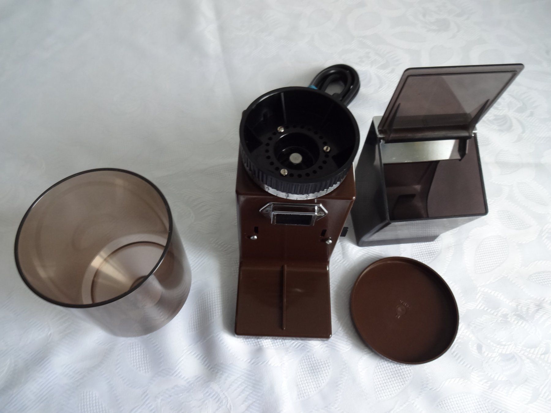 Turmix Macchine per caffè & Macchine per espresso: ELEKT. KAFFEEMÜHLE - TURMIX espresso E20 – Usato da Frauenfeld venduto da rey06 3