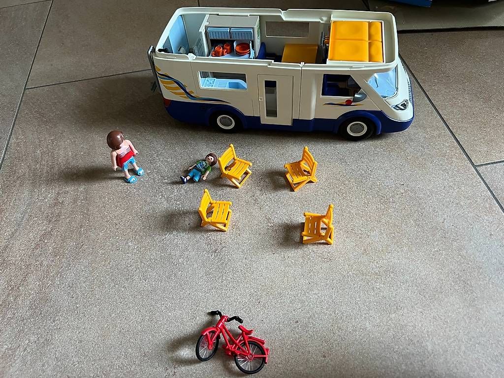 Giocattoli: Playmobil Wohnmobil – Usato da Sirnach venduto da CH8370AB 1