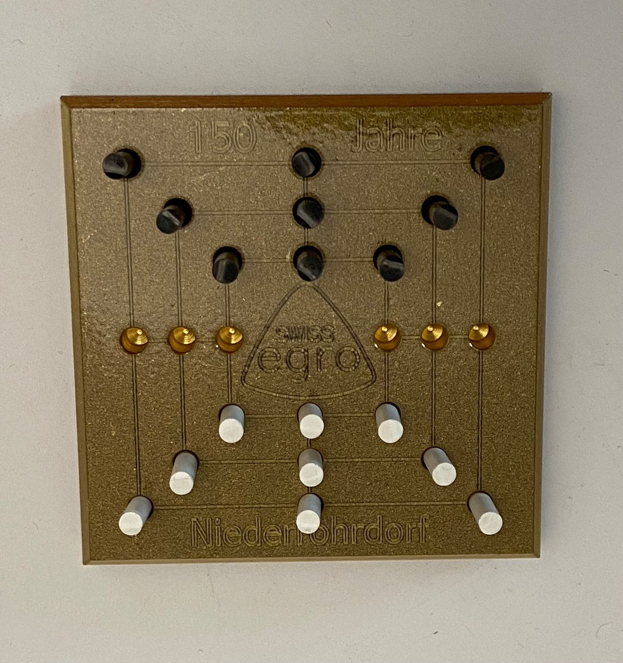 Giochi: Mini Mühle Spiel Messing mit Anleitung – Usato da Fislisbach venduto da chili2006