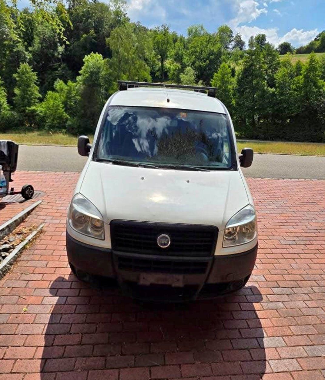 Fiat Autos: Fiat Doblo 1.4 8V – D'occasion à Kaltbach par sts.schweiz