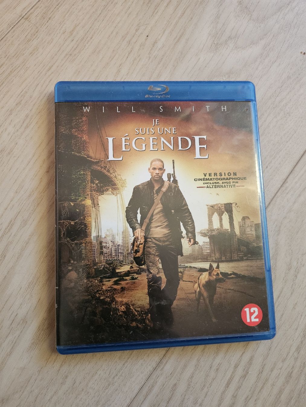 Tutti i DVDs: Je suis une Légende Blu-Ray, avec Will Smith – Usato da La Joux FR venduto da car_ck96