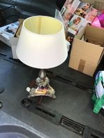 Versilberte Tischlampe