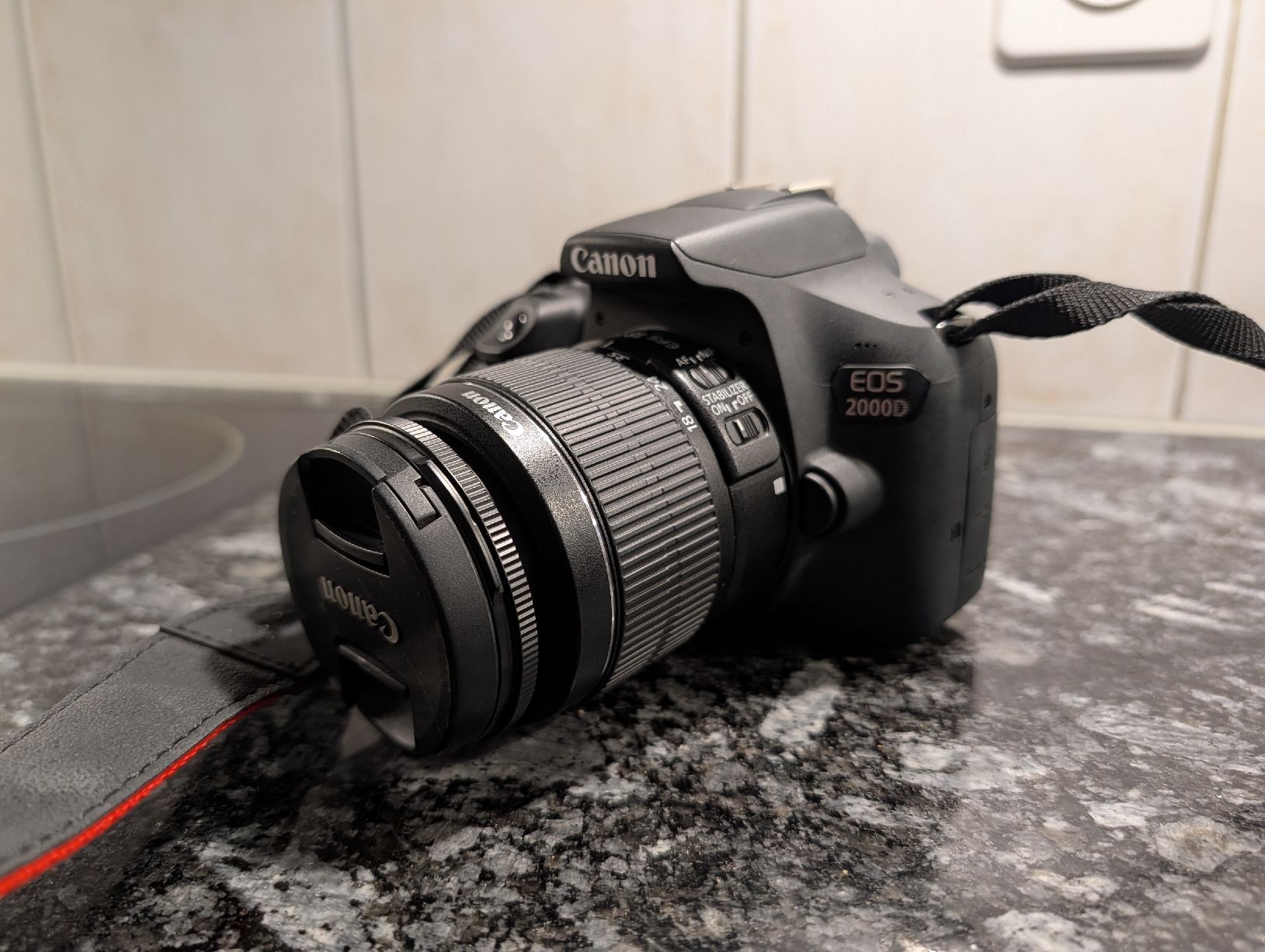 Canon Kamera: Canon EOS 2000D Spiegelreflexkamera - Top Zustand! – Gebraucht aus Mühleberg von Rambodisli94 2